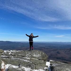 Meet your Posher, Danielle